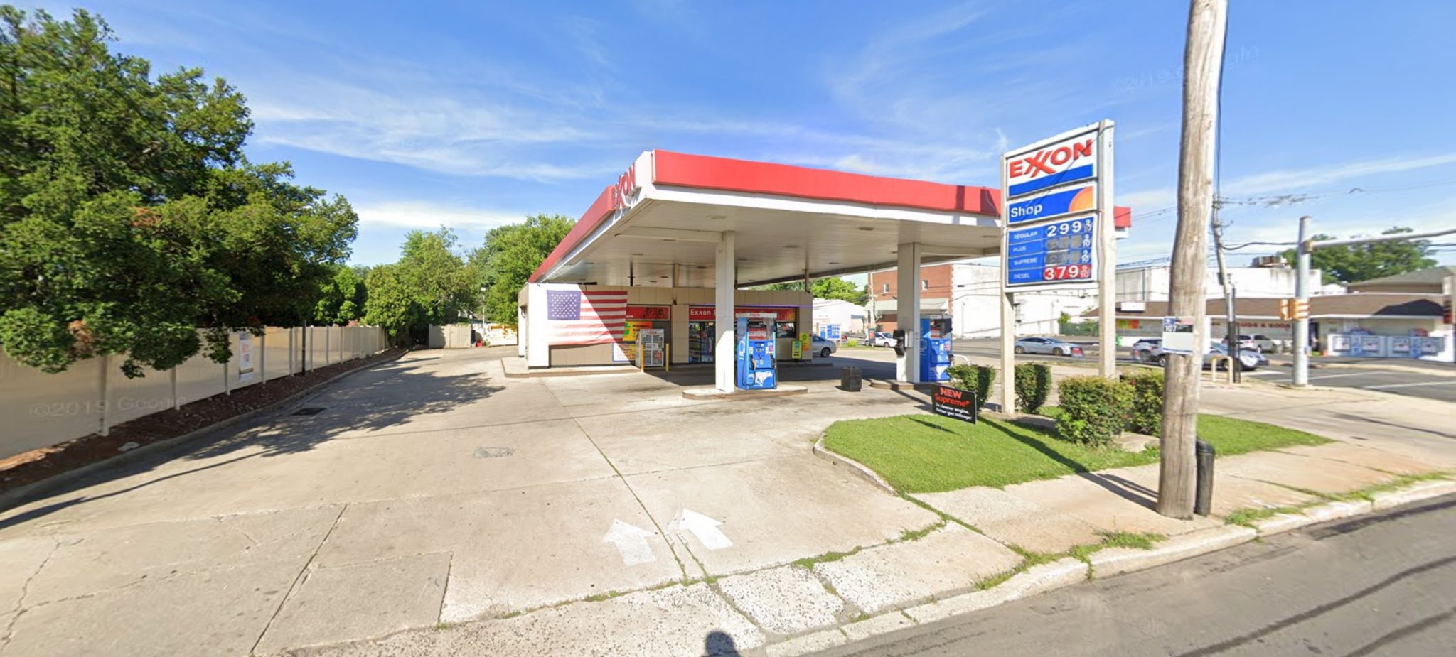 Bitcoin ATM at Clifton Heights at Exxon 600 S. Oak Ave operated by Satoshi Kiosks